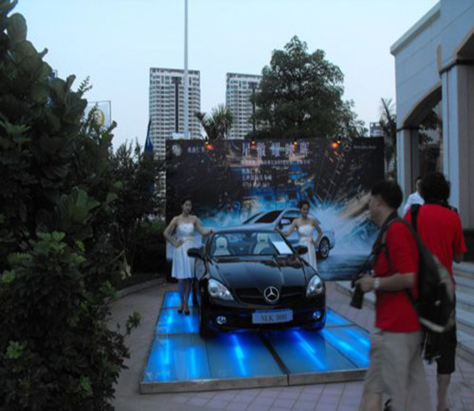 映晖湾售楼部新老客户答谢晚会